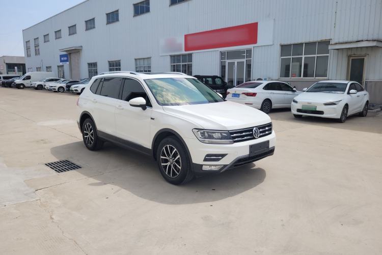 Used Volkswagen Tiguan L 2018 330TSI Automatic Two-Wheel Drive Luxury Edition Exterior 12