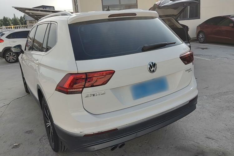 Used Volkswagen Tiguan L 2018 330TSI Automatic Two-Wheel Drive Flagship Edition Exterior 3
