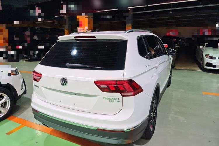 Used Volkswagen Tiguan L 2018 330TSI Automatic Two-Wheel Drive Luxury Edition Exterior 5