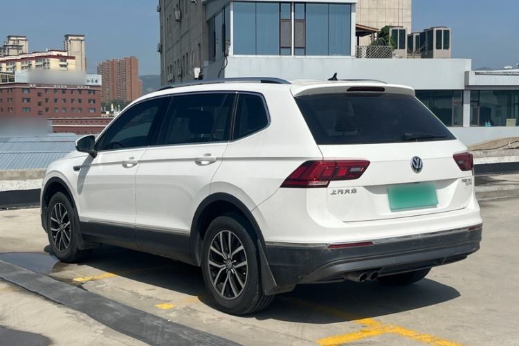 Used Volkswagen Tiguan L 2018 330TSI Automatic Two-Wheel Drive Luxury Edition Exterior 8