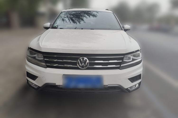 Used Volkswagen Tiguan L 2018 330TSI Automatic Two-Wheel Drive Luxury Edition Front