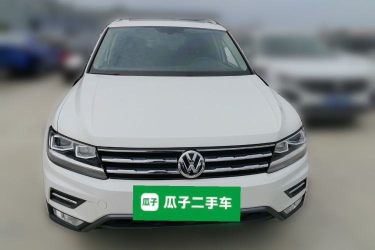 Used Volkswagen Tiguan L 2018 330TSI Automatic Two-Wheel Drive Luxury Edition Front