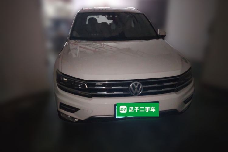 Used Volkswagen Tiguan L 2018 330TSI Automatic Two-Wheel Drive Luxury Edition Front