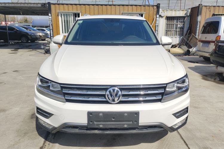 Used Volkswagen Tiguan L 2018 Facelift 330TSI Automatic Two-Wheel Drive Luxury Edition Front