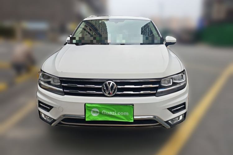 Used Volkswagen Tiguan L 2018 330TSI Automatic Two-Wheel Drive Luxury Edition Front