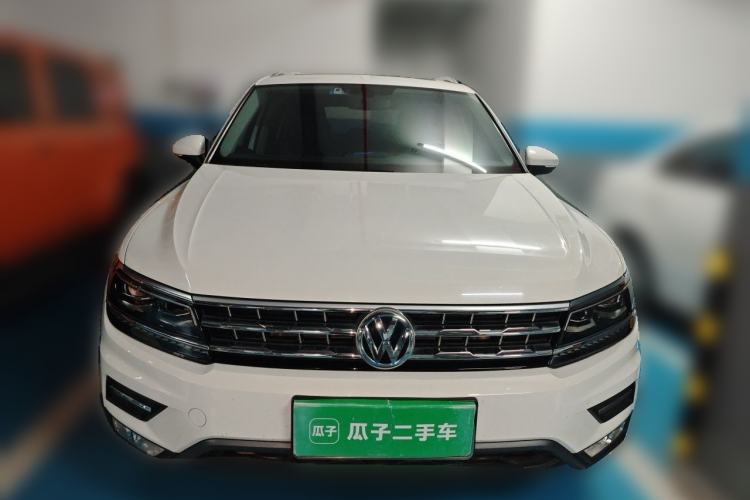 Used Volkswagen Tiguan L 2018 380TSI Automatic All-Wheel Drive Luxury Edition Front