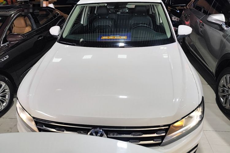 Used Volkswagen Tiguan L 2018 330TSI Automatic Two-Wheel Drive Luxury Edition Front