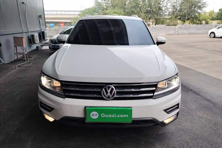 Used Volkswagen Tiguan L 2018 330TSI Automatic Two-Wheel Drive Luxury Edition Front