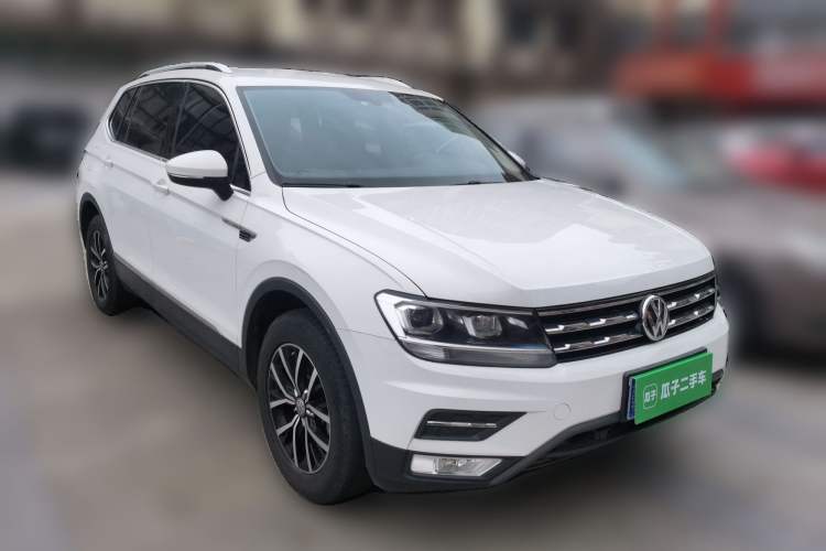 Used Volkswagen Tiguan L 2018 330TSI Automatic Two-Wheel Drive Comfort Edition Front