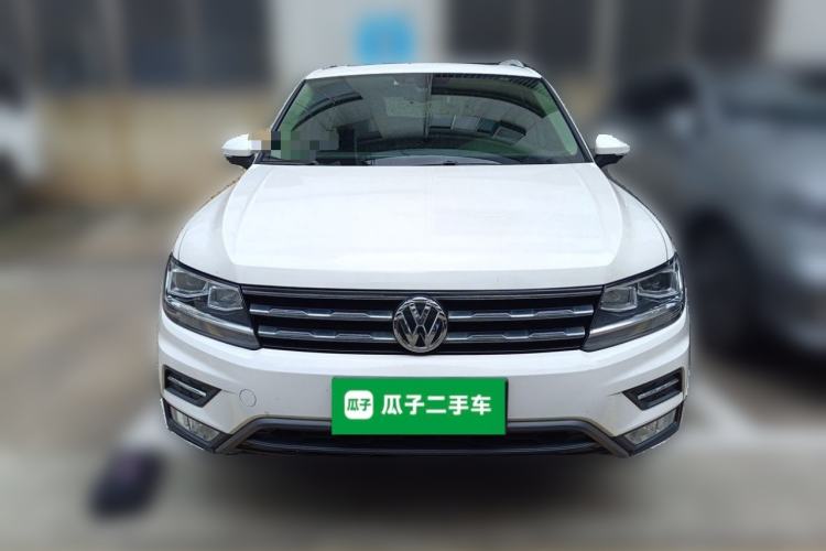 Used Volkswagen Tiguan L 2018 Facelift 330TSI Automatic Two-Wheel Drive Luxury Edition Front
