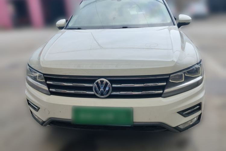 Used Volkswagen Tiguan L 2018 330TSI Automatic Two-Wheel Drive Luxury Edition Front