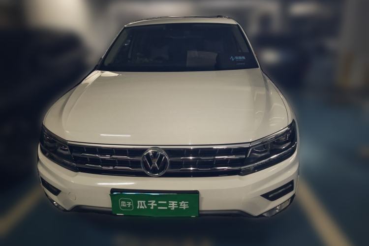 Used Volkswagen Tiguan L 2018 380TSI Automatic All-Wheel Drive Luxury Edition Front