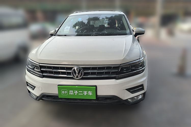 Used Volkswagen Tiguan L 2018 380TSI Automatic All-Wheel Drive Luxury Edition Front