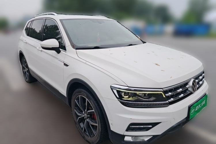 Used Volkswagen Tiguan L 2018 380TSI Automatic All-Wheel Drive Flagship Edition Front Right 45 Deg