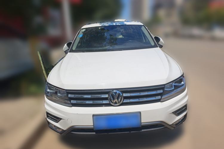 Used Volkswagen Tiguan L 2018 330TSI Automatic Two-Wheel Drive Comfort Edition Front