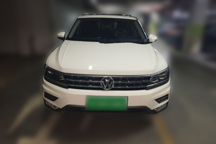 Used Volkswagen Tiguan L 2018 380TSI Automatic All-Wheel Drive Luxury Edition Front