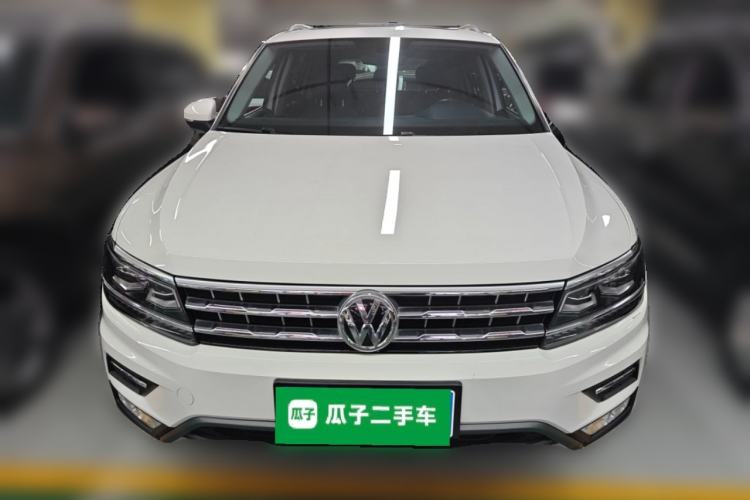 Used Volkswagen Tiguan L 2018 380TSI Automatic All-Wheel Drive Luxury Edition Front
