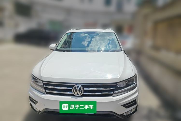 Used Volkswagen Tiguan L 2018 Facelift 330TSI Automatic Two-Wheel Drive Luxury Edition Front