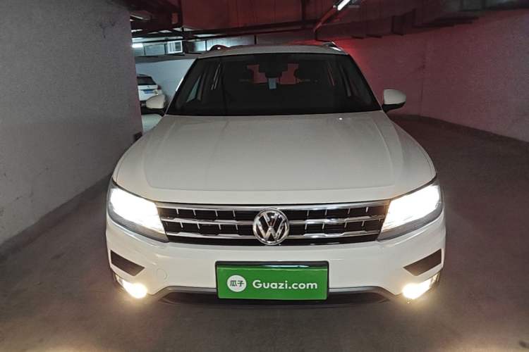 Used Volkswagen Tiguan L 2018 330TSI Automatic Two-Wheel Drive Luxury Edition Front