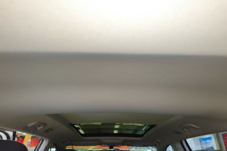 Used Volkswagen Tiguan L 2018 330TSI Automatic Two-Wheel Drive Luxury Edition Headliner