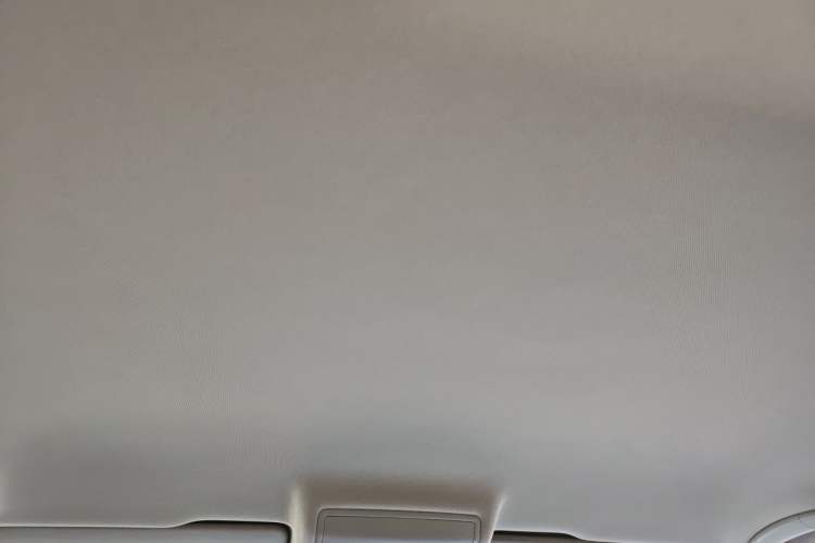 Used Volkswagen Tiguan L 2018 330TSI Automatic Two-Wheel Drive Luxury Edition Headliner