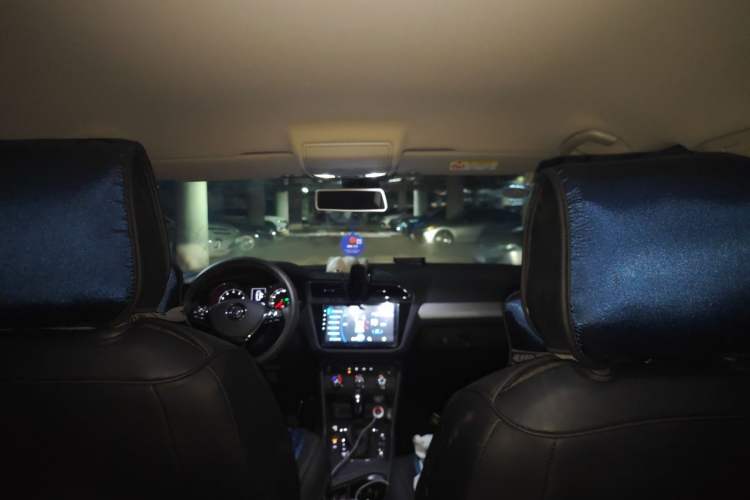 Used Volkswagen Tiguan L 2018 330TSI Automatic Two-Wheel Drive Luxury Edition Headliner
