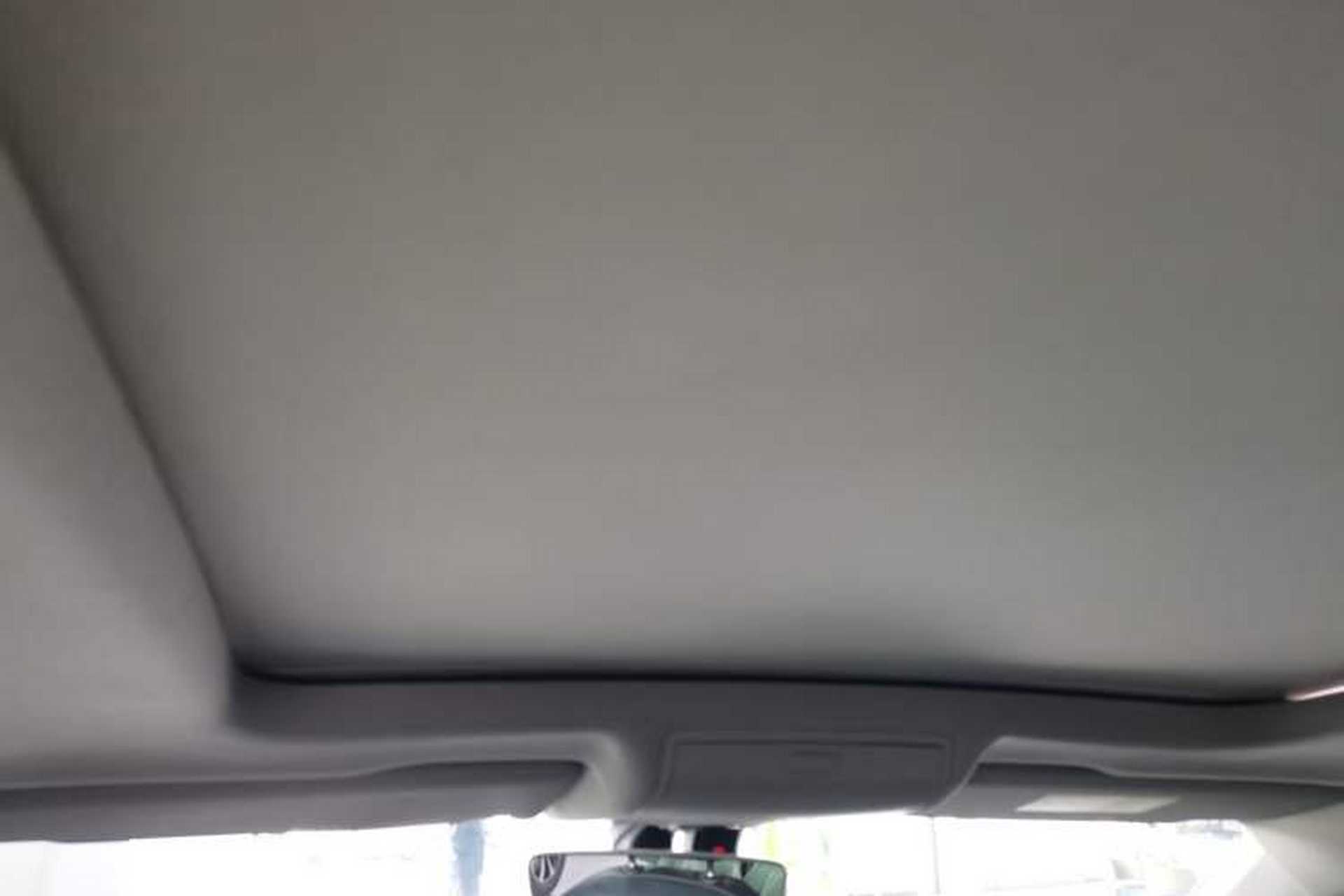 Used Volkswagen Tiguan L 2018 330TSI Automatic Two-Wheel Drive Luxury Edition Headliner