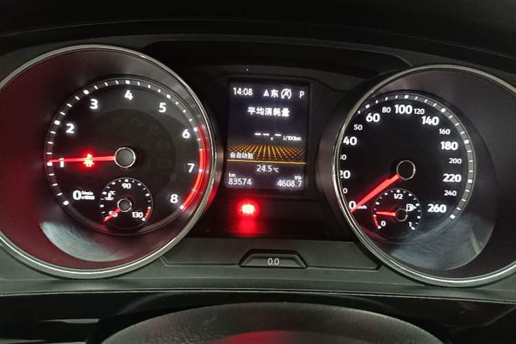 Used Volkswagen Tiguan L 2018 Facelift 330TSI Automatic Two-Wheel Drive Luxury Edition Instrument Cluster