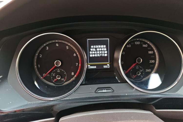 Used Volkswagen Tiguan L 2018 Revised 330TSI Automatic Two-Wheel Drive Flagship Edition Instrument Cluster