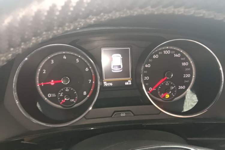 Used Volkswagen Tiguan L 2018 380TSI Automatic All-Wheel Drive Luxury Edition Instrument Cluster