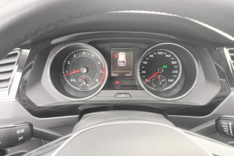 Used Volkswagen Tiguan L 2018 Revised 330TSI Automatic Two-Wheel Drive Flagship Edition Instrument Cluster