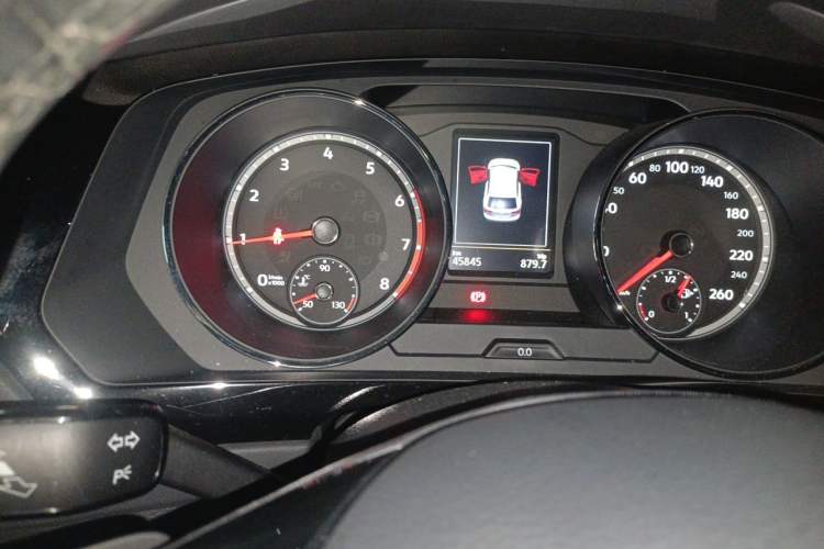Used Volkswagen Tiguan L 2018 380TSI Automatic All-Wheel Drive Luxury Edition Instrument Cluster