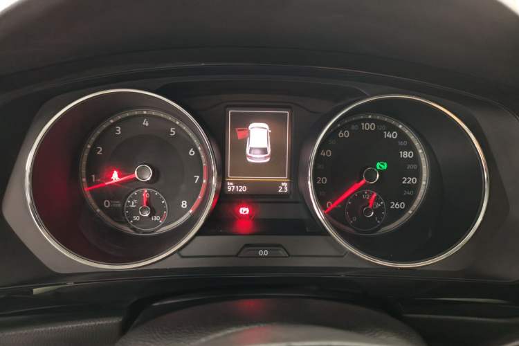 Used Volkswagen Tiguan L 2018 330TSI Automatic Two-Wheel Drive Luxury Edition Instrument Cluster