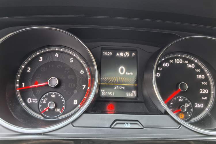 Used Volkswagen Tiguan L 2018 Facelift 330TSI Automatic Two-Wheel Drive Luxury Edition Instrument Cluster