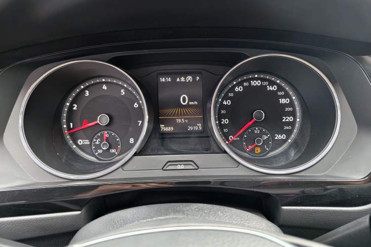 Used Volkswagen Tiguan L 2018 330TSI Automatic Two-Wheel Drive Luxury Edition Instrument Cluster