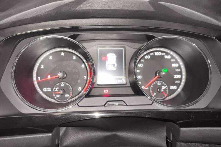 Used Volkswagen Tiguan L 2018 330TSI Automatic Two-Wheel Drive Flagship Edition Instrument Cluster