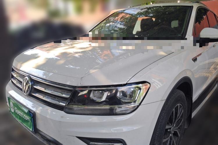 Used Volkswagen Tiguan L 2018 330TSI Automatic Two-Wheel Drive Luxury Edition Guazi used car, China used car export, Used car for sale, Used cars, Cheapest cars for sale