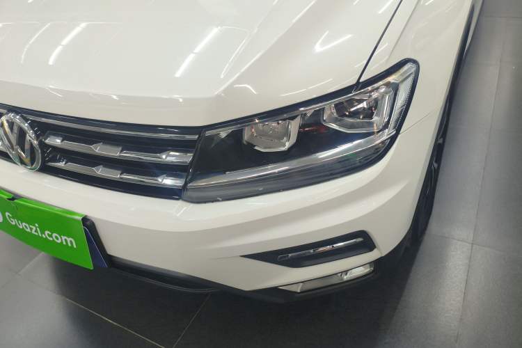 Used Volkswagen Tiguan L 2018 Facelift 330TSI Automatic Two-Wheel Drive Luxury Edition Left Front Headlight