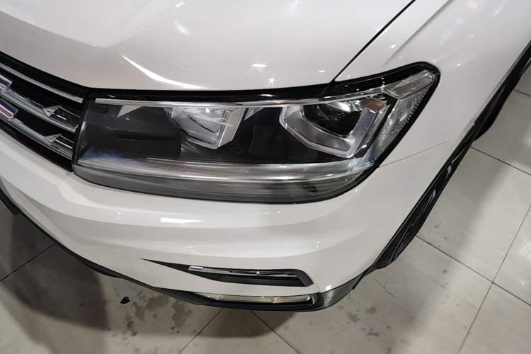 Used Volkswagen Tiguan L 2018 330TSI Automatic Two-Wheel Drive Luxury Edition Left Front Headlight