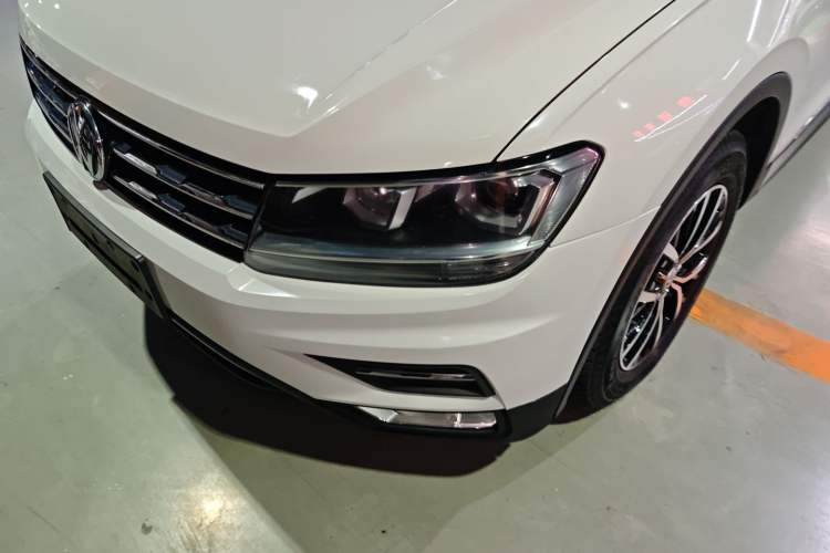 Used Volkswagen Tiguan L 2018 330TSI Automatic Two-Wheel Drive Luxury Edition Left Front Headlight