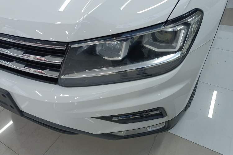 Used Volkswagen Tiguan L 2018 330TSI Automatic Two-Wheel Drive Luxury Edition Left Front Headlight