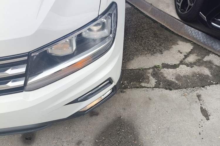 Used Volkswagen Tiguan L 2018 330TSI Automatic Two-Wheel Drive Comfort Edition Left Front Headlight