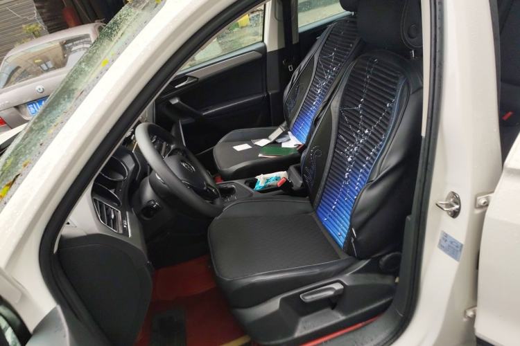 Used Volkswagen Tiguan L 2018 330TSI Automatic Two-Wheel Drive Luxury Edition Left Front Seat