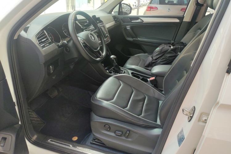 Used Volkswagen Tiguan L 2018 330TSI Automatic Two-Wheel Drive Flagship Edition Left Front Seat