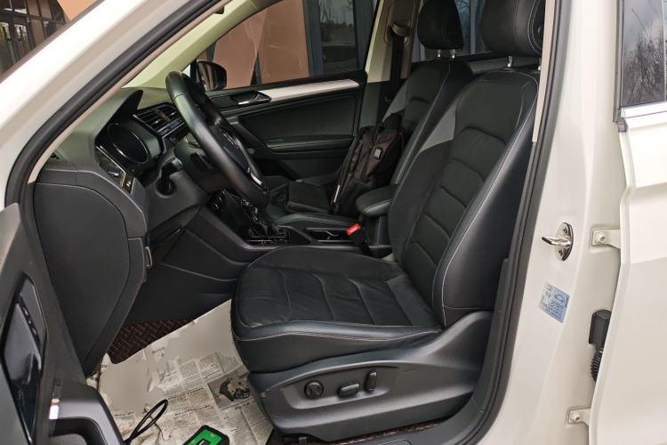 Used Volkswagen Tiguan L 2018 330TSI Automatic Two-Wheel Drive Comfort Edition Left Front Seat
