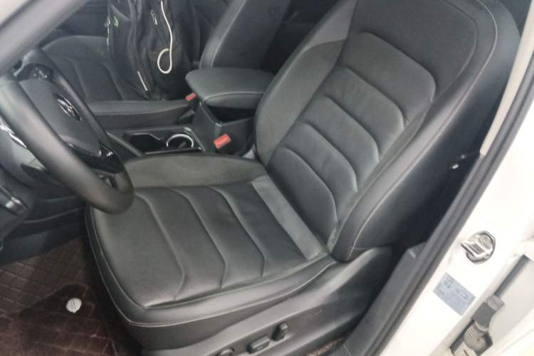 Used Volkswagen Tiguan L 2018 330TSI Automatic Two-Wheel Drive Luxury Edition Left Front Seat