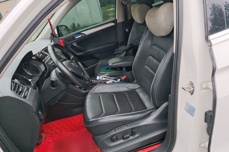Used Volkswagen Tiguan L 2018 380TSI Automatic All-Wheel Drive Flagship Edition Left Front Seat