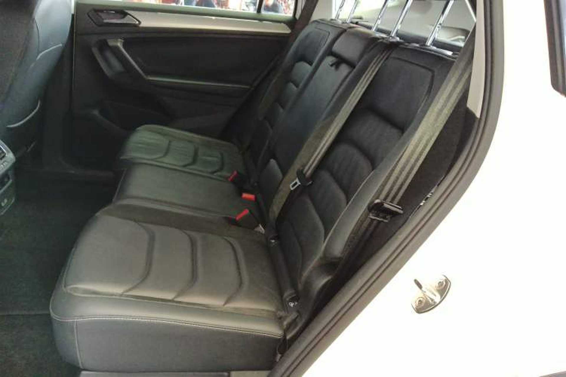 Used Volkswagen Tiguan L 2018 330TSI Automatic Two-Wheel Drive Comfort Edition Left Rear Seat
