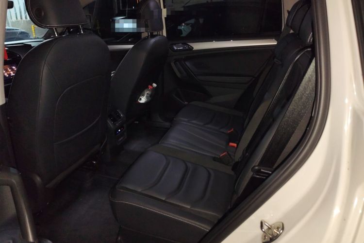 Used Volkswagen Tiguan L 2018 Facelift 330TSI Automatic Two-Wheel Drive Luxury Edition Left Rear Seat