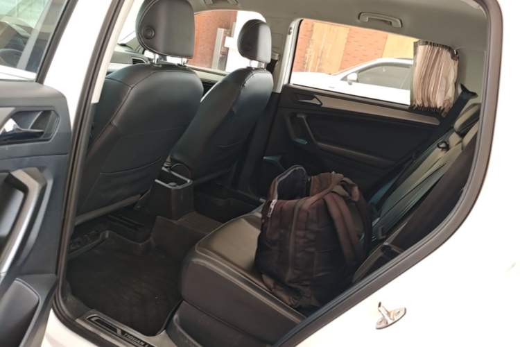 Used Volkswagen Tiguan L 2018 330TSI Automatic Two-Wheel Drive Luxury Edition Left Rear Seat